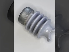 Los aislantes de porcelana eléctrica estándar de la IEC, aislador de postes de pin de 27KV