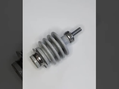 Aislador de bujes HV estándar de la CEI para frenadores de sobretensiones de 20 KV de color marrón sin brida