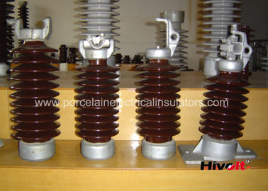 Aisladores eléctricos de la porcelana vertical, tipo mantenimiento fácil del poste del aislador